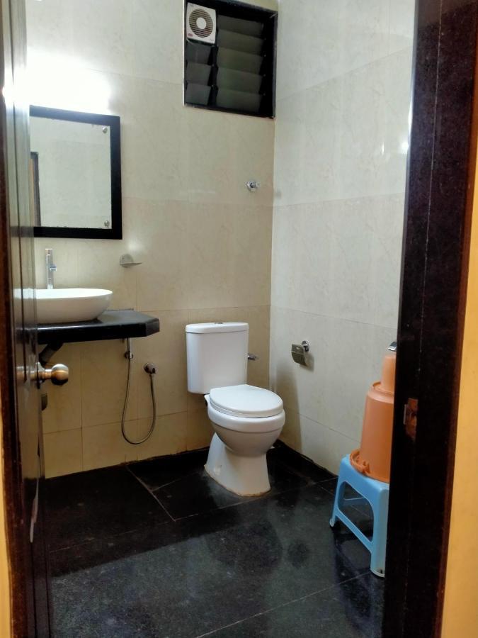 Hotel Green Park Suites Manipal Exterior foto